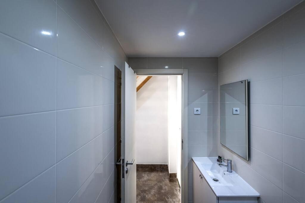 Cozy Ground Floor Studio With Ac And Loft Bedroom Lisabona Exterior foto